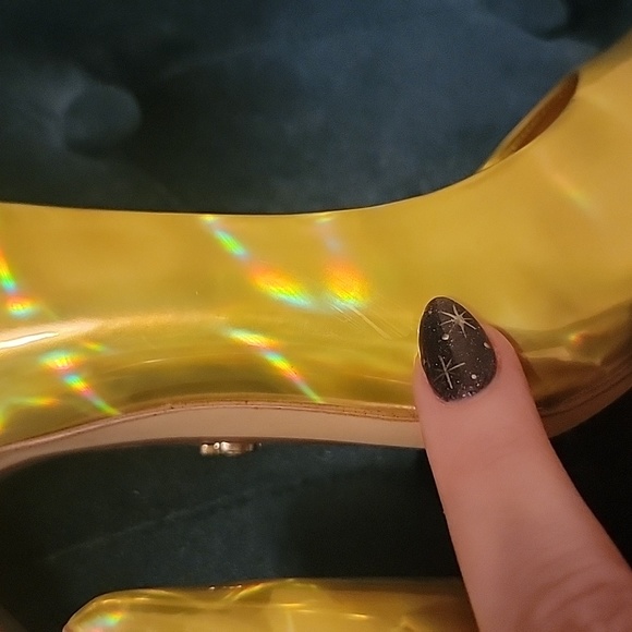 Sam Edelman Holographic Yellow Gold Pump Pointed Toe Heels - Brand new! - Picture 10 of 12